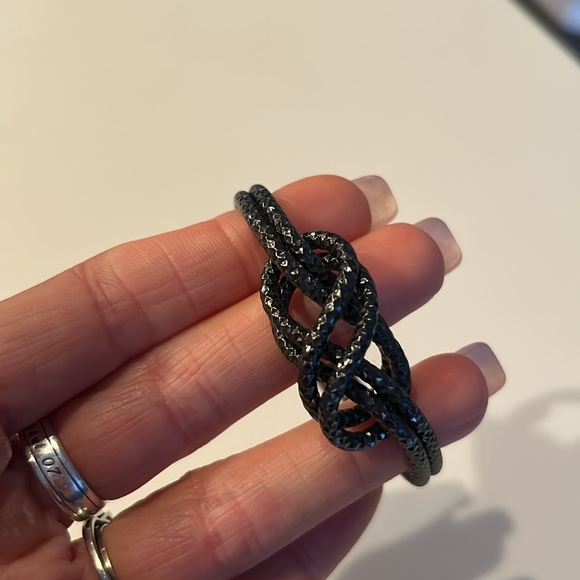 Adjustable Guess bracelet in charcoal gray. Fits small wrist. - Picture 2 of 4